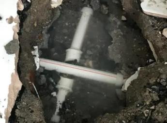 元宝山阳台漏水维修公司为您分享楼上楼下漏水怎么处理